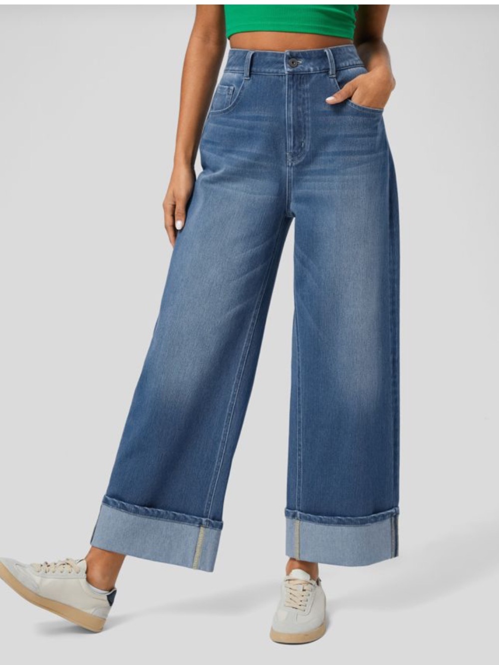 Halara Flex dark wash high waisted cuffed hem cropped jeans Medium